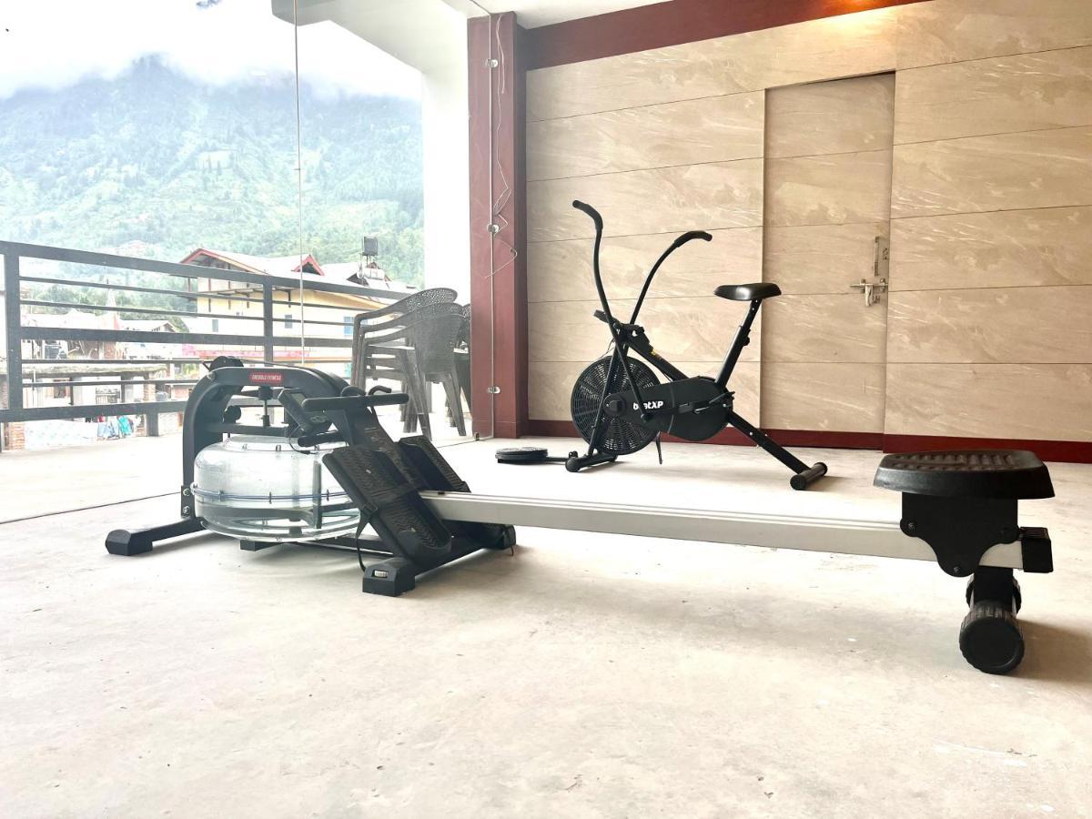Vista Hill Resort- Centrally Heated & Air Cooled Resort, Manali Esterno foto